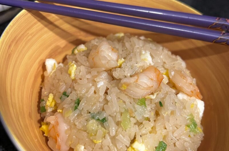 Simple Fried Rice with Shrimps